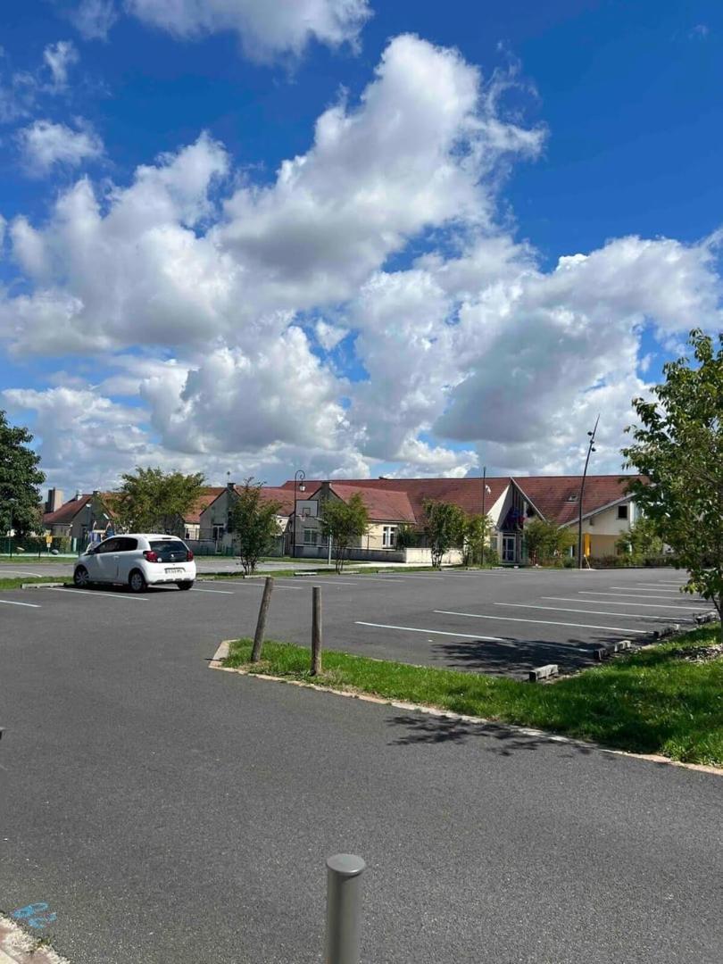 Studio Disneyland En 10 Min Paris 30 Min Montévrain Zewnętrze zdjęcie